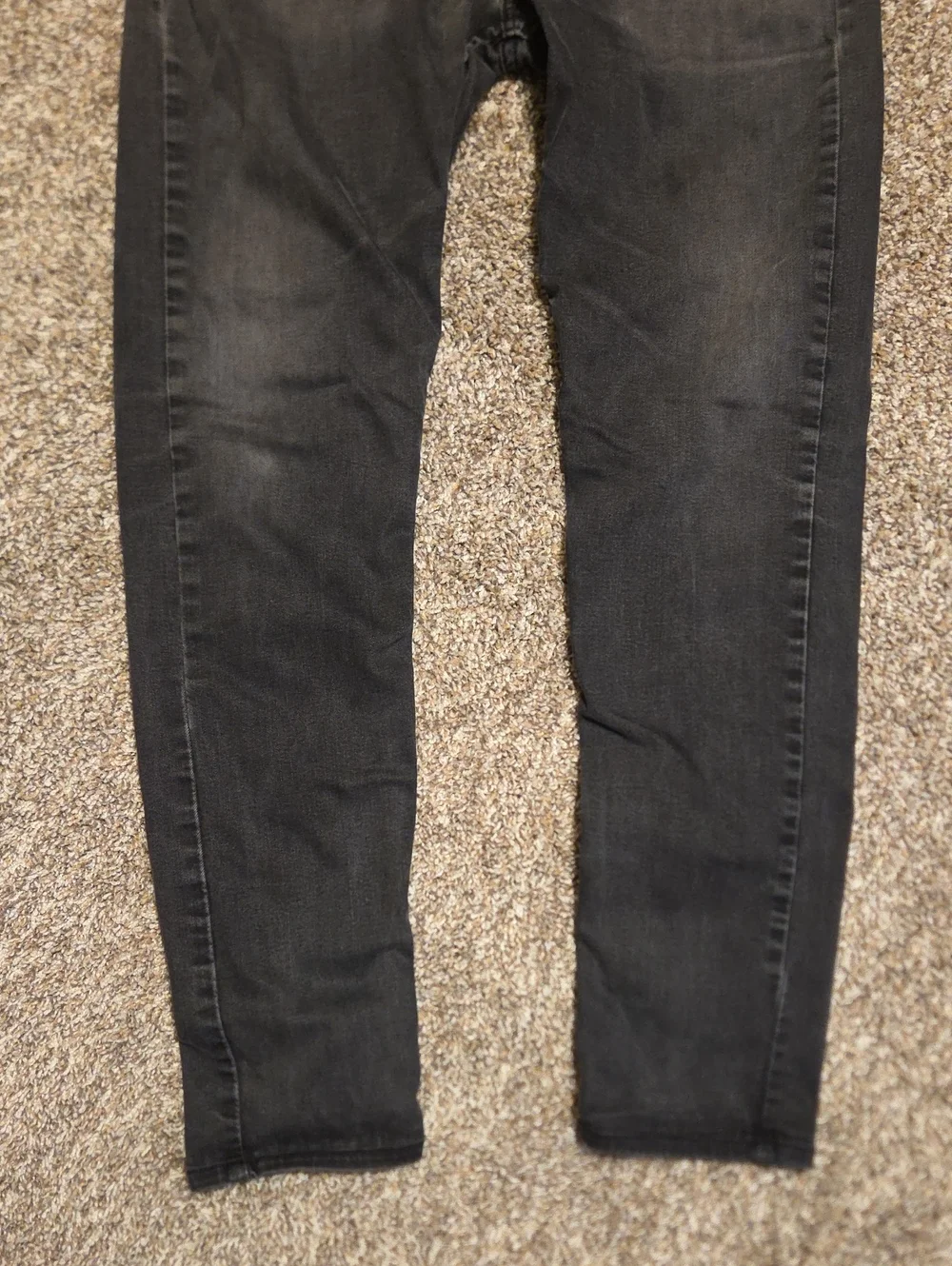 LEVI'S Men's 512 Slim Taper Jeans in Washed Black